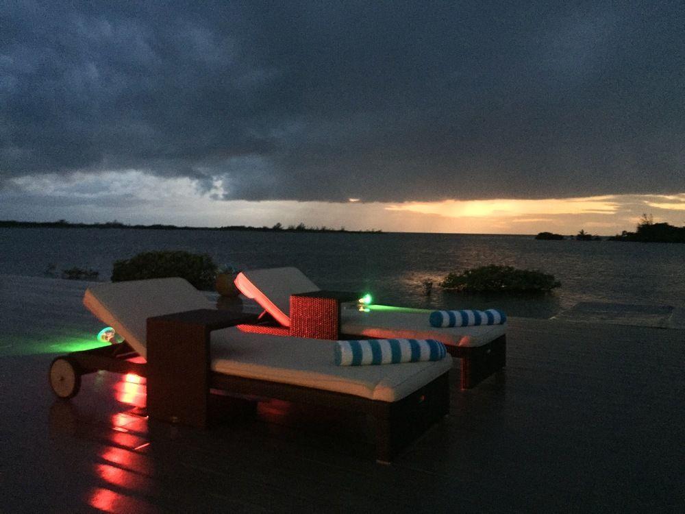 Mayan Islands Resort: Luxury Villas 圣佩德罗 外观 照片
